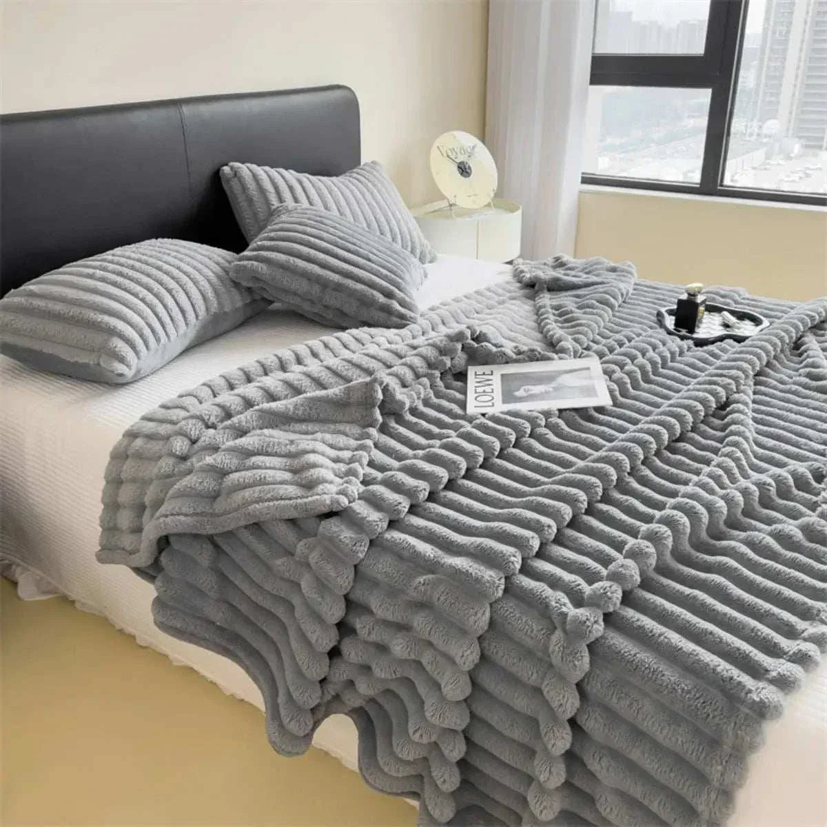 Thickened wide striped solid color multifunctional polyester blanket for bed sheet cover, nap, and pet use