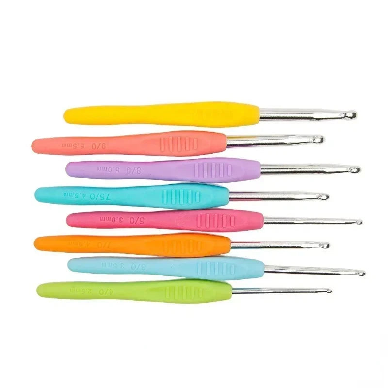 8pcs/set 2025 Crochet Hook 2.5-6.0mm Aluminum Crochet Needles With Colorful Soft Rubber Grip Cushioned Handles Knitting Needle