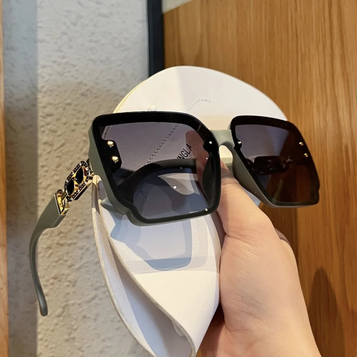 High-Definition Light Luxury Polarized Sunglasses for Women Trendy UV Protection Fashionable