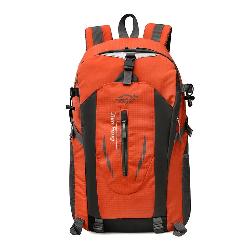 Men Outdoor Travel Backpack Fashion Hiking Climbing Travel Classic Sport Travel Backpacks