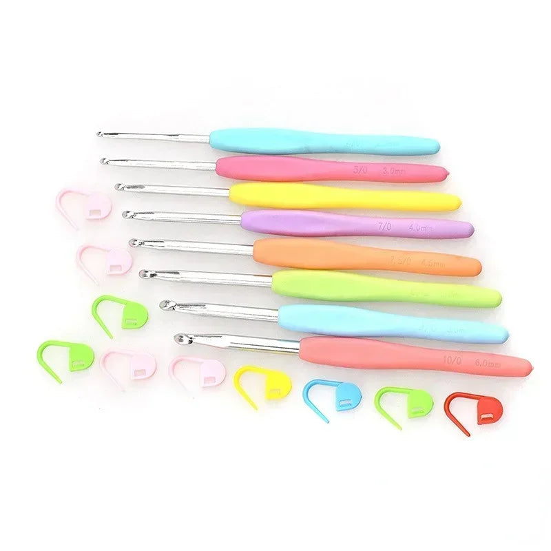8pcs/set 2025 Crochet Hook 2.5-6.0mm Aluminum Crochet Needles With Colorful Soft Rubber Grip Cushioned Handles Knitting Needle