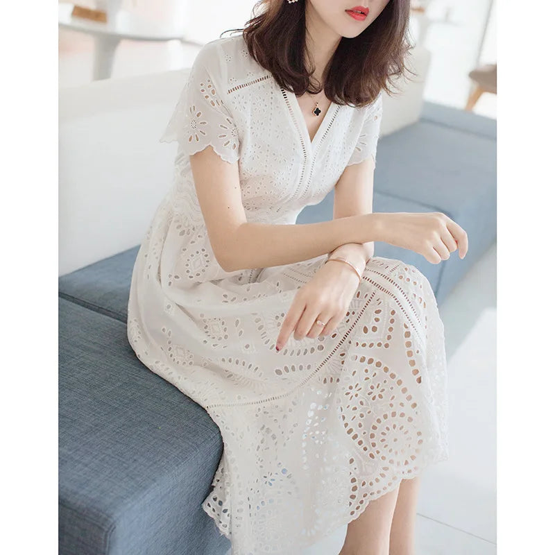 spring high-end French niche temperament ladies V-neck short-sleeved dress