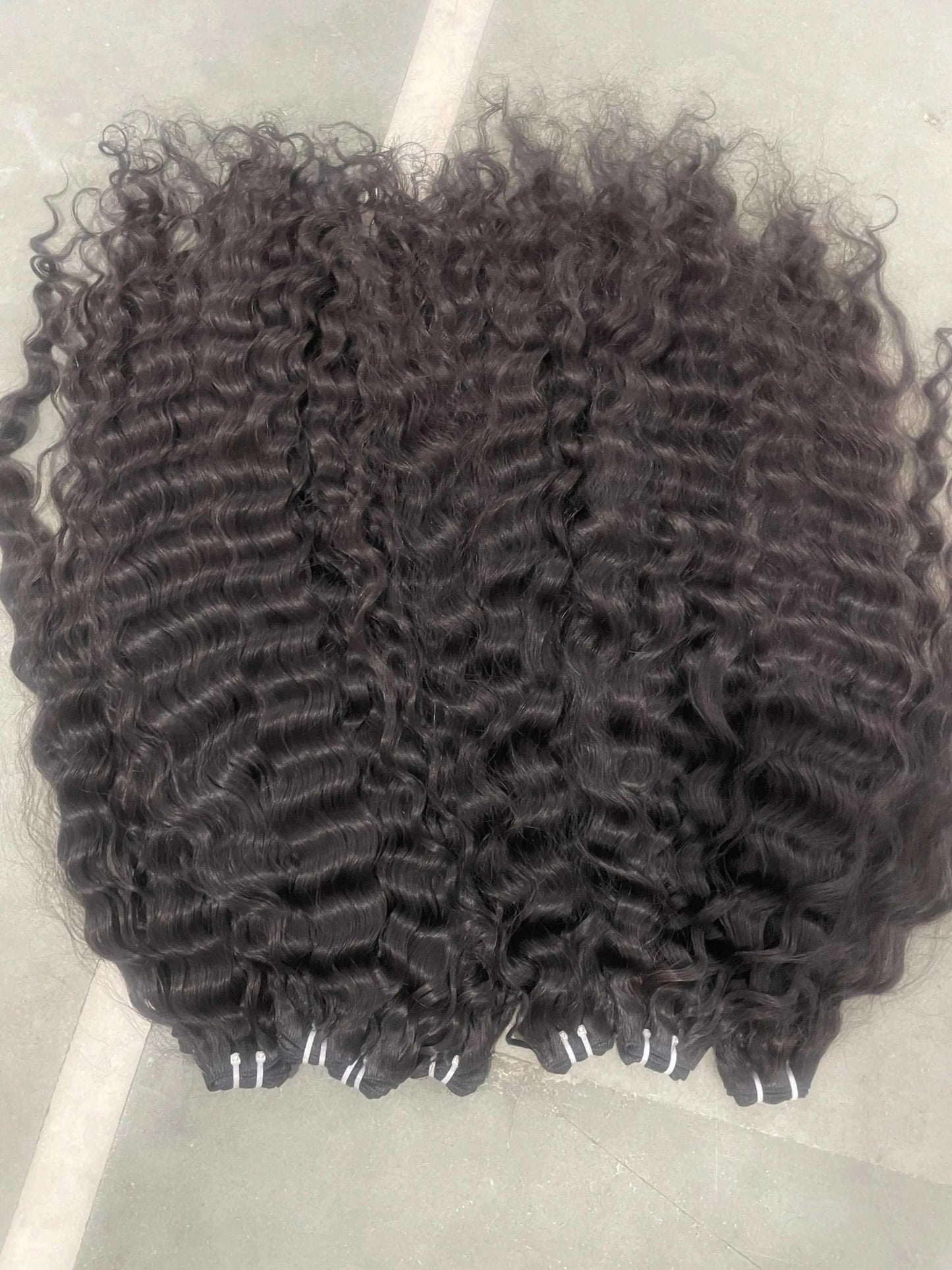 Textured Kinky Straight Hair Extensions Voluminous Tangle Free Lightweight Bulk