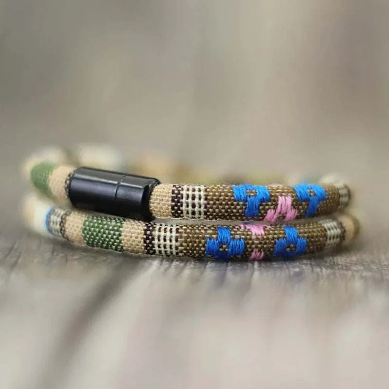 Men Bohemia style rope bracelet with magnetic clasp and colorful yarn design